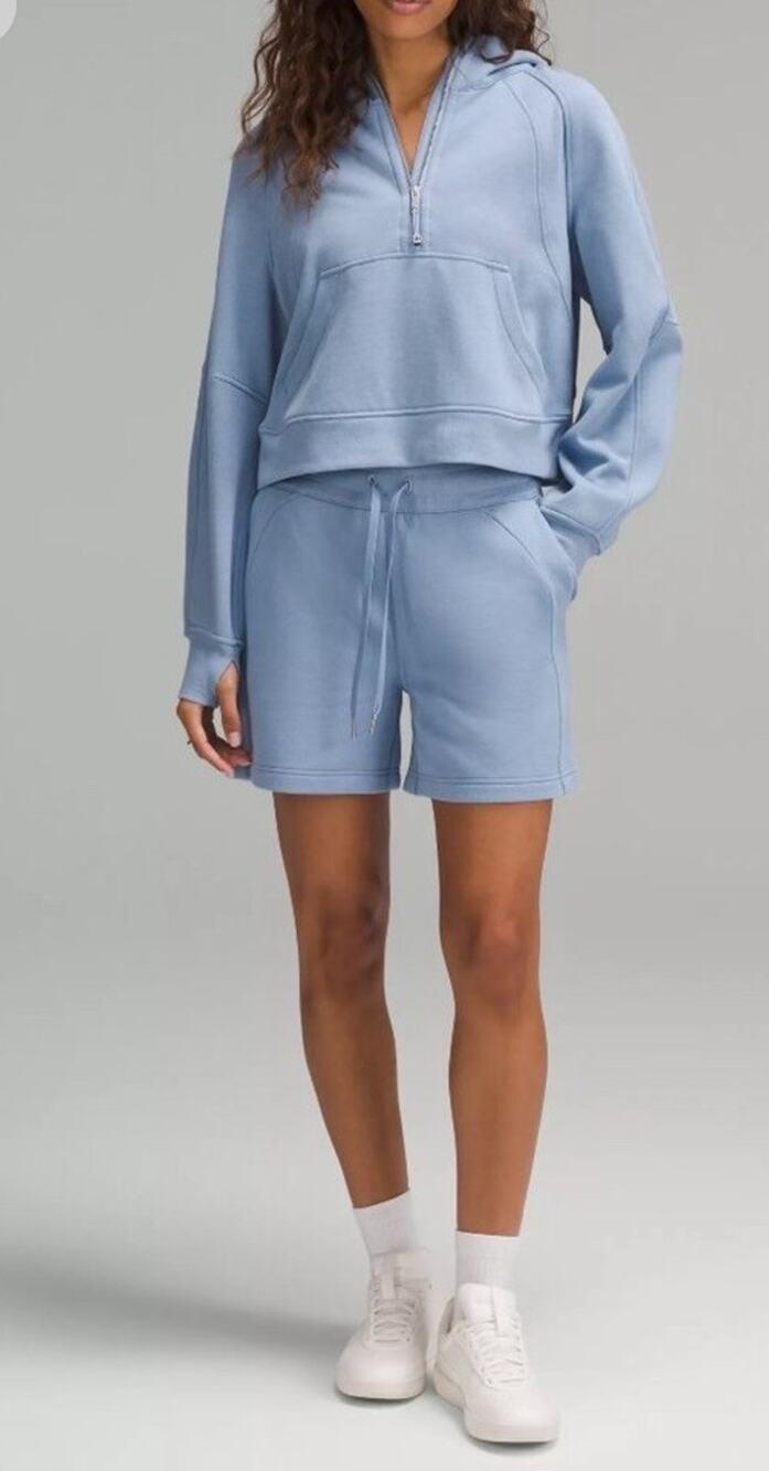 Lululemon Scuba High Rise Shorts 5” Fleece Light Blue New 4 LW7CB0S Sweat